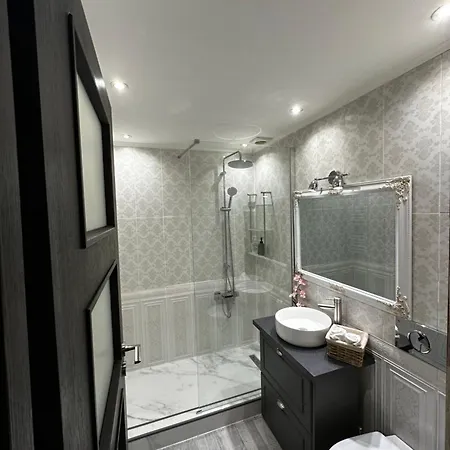 Grey Apartment *